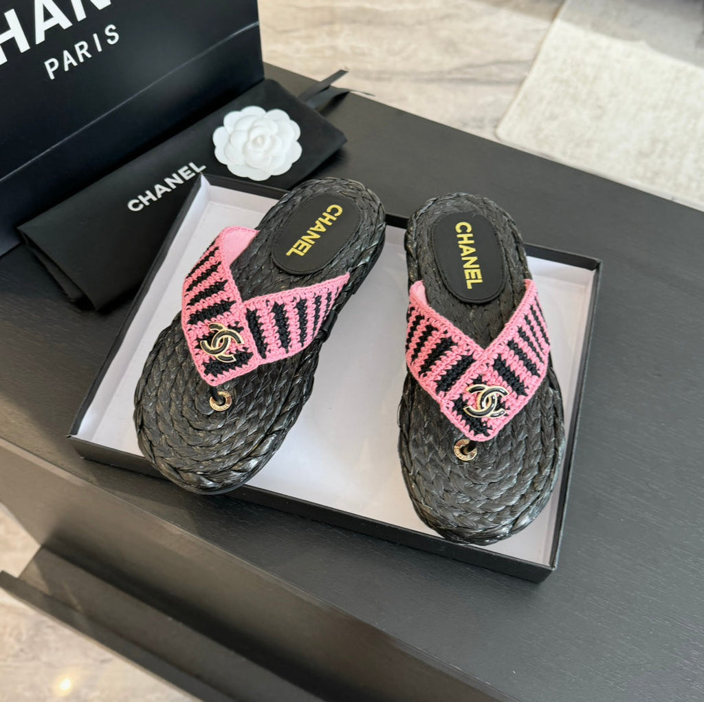 CHANEL Double C Hottest Knit Flip-Flops Black Pink