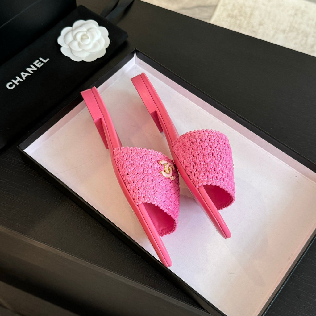 CHANEL BRIGHT PINK WOVEN FLAT SLIPPERS