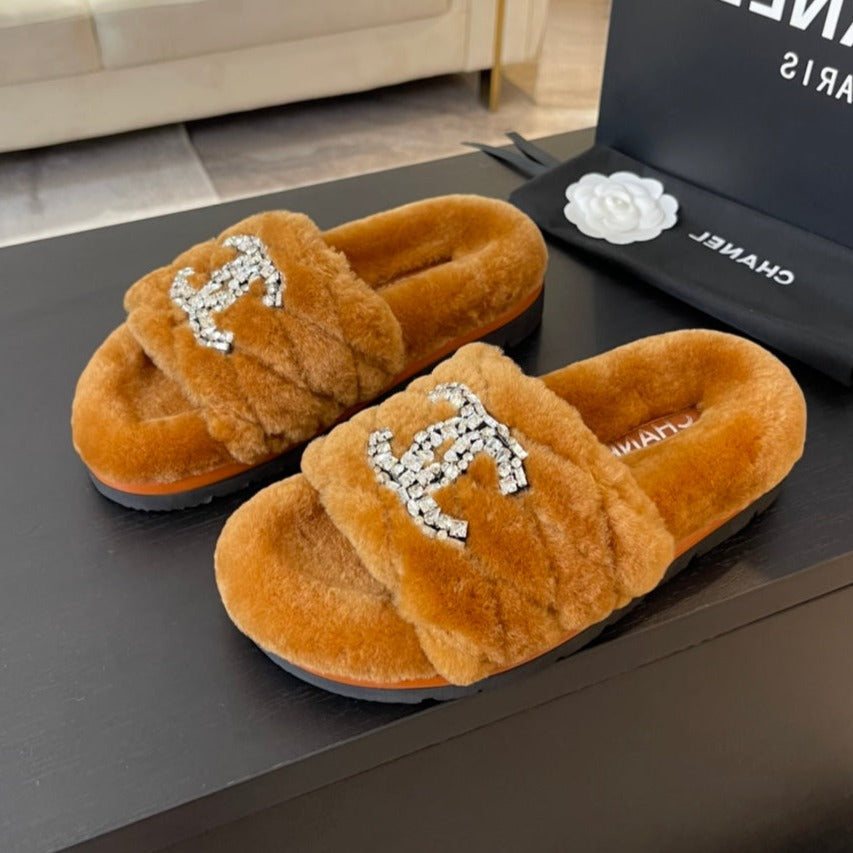 CHANEL SLIPPERS IN SAFETY ORANGE FUR