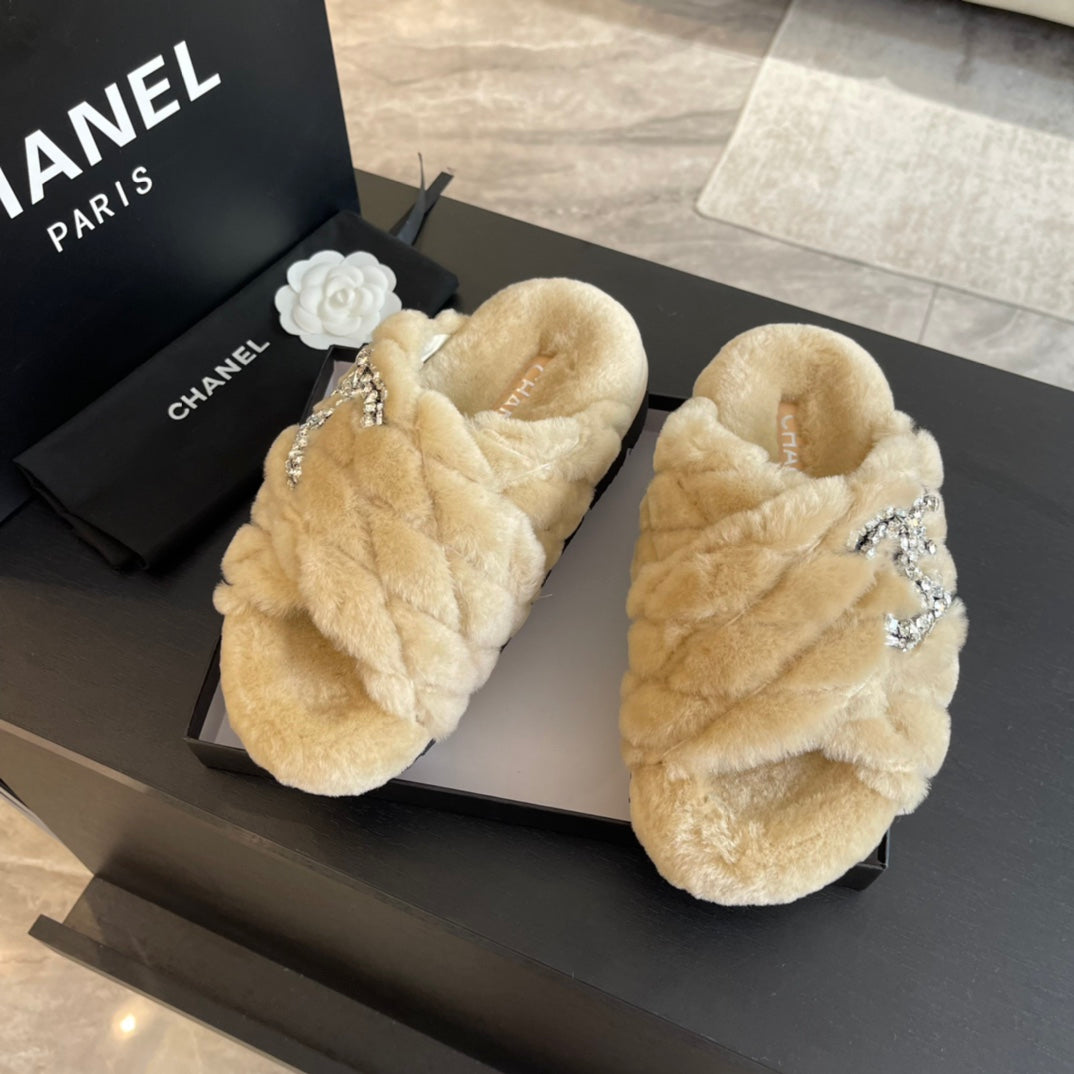 CHANEL BEIGE CREAM FUR CROSS STRAP SLIPPERS