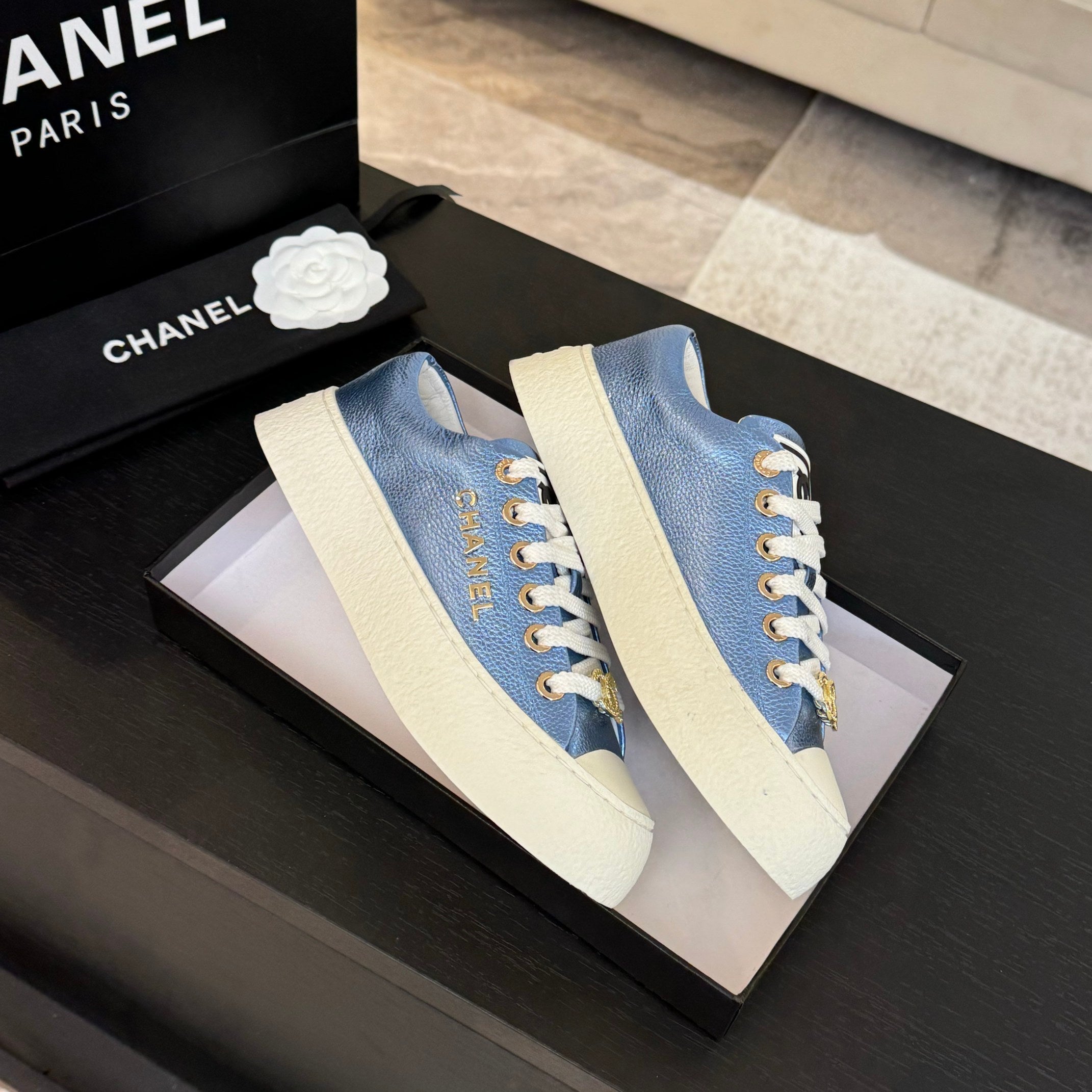 CHANEL BIG-HEAD COOKIE SHOES IN TEAL BLUE MIX WHITE LAMBSKIN