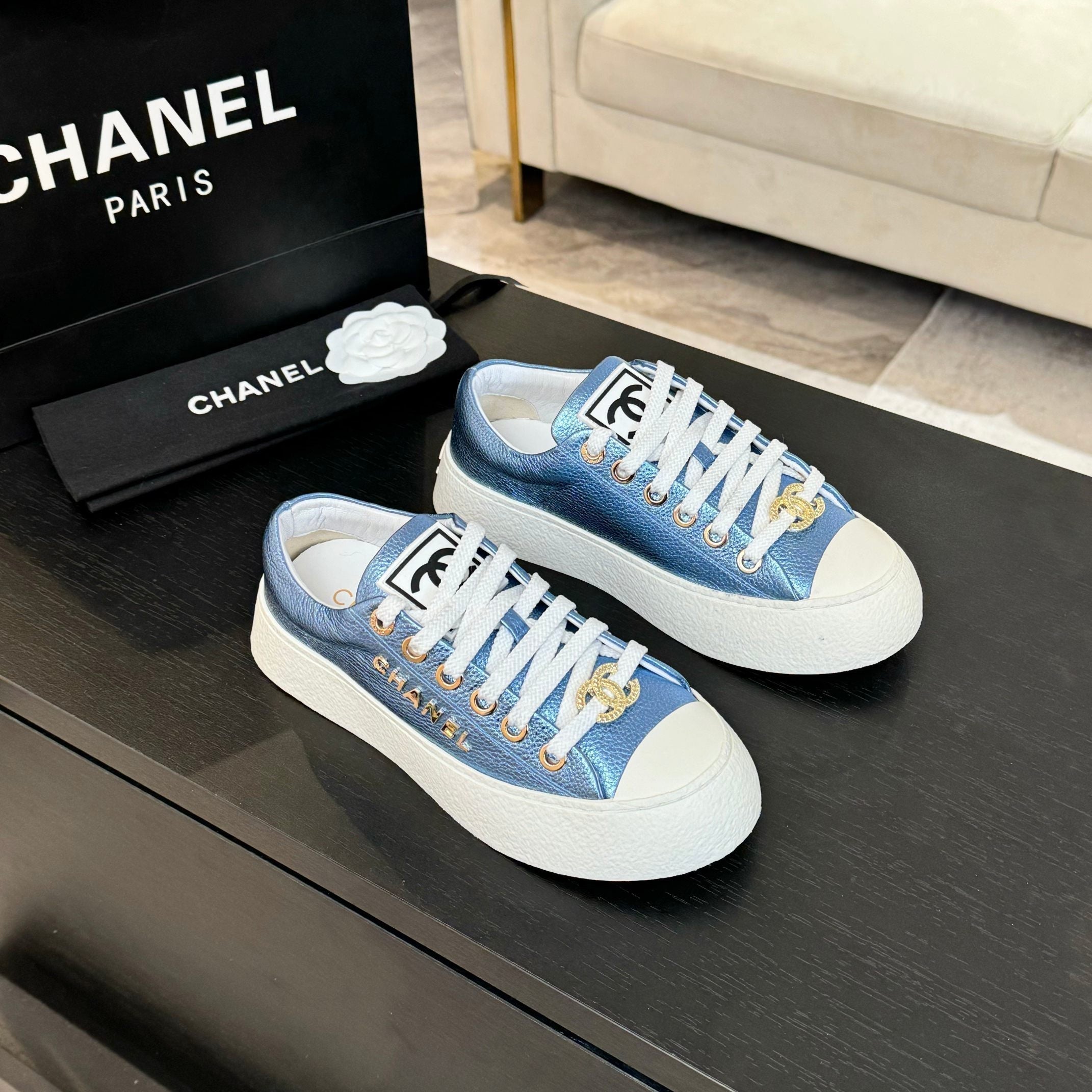 CHANEL BIG-HEAD COOKIE SHOES IN TEAL BLUE MIX WHITE LAMBSKIN