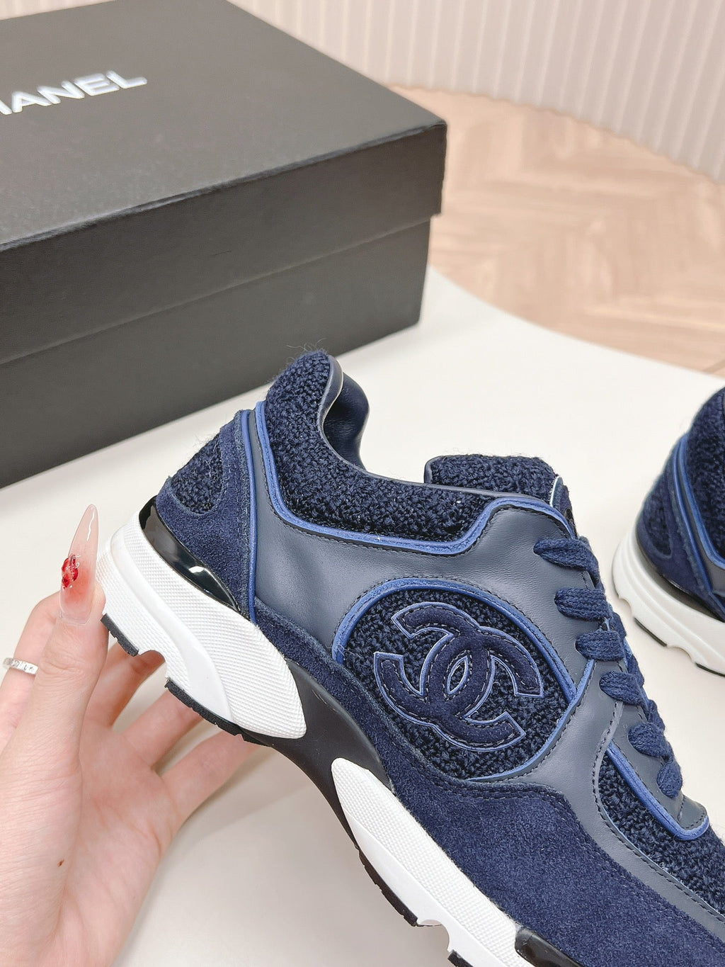 CHANEL TRAINERS IN MIDNIGHT BLUE SUEDE AND CALFSKIN