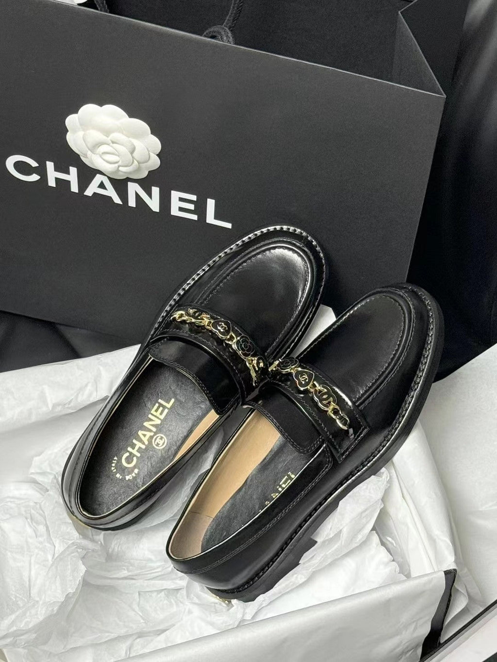 CHANEL LOAFERS BLACK QUILTED CALFSKIN