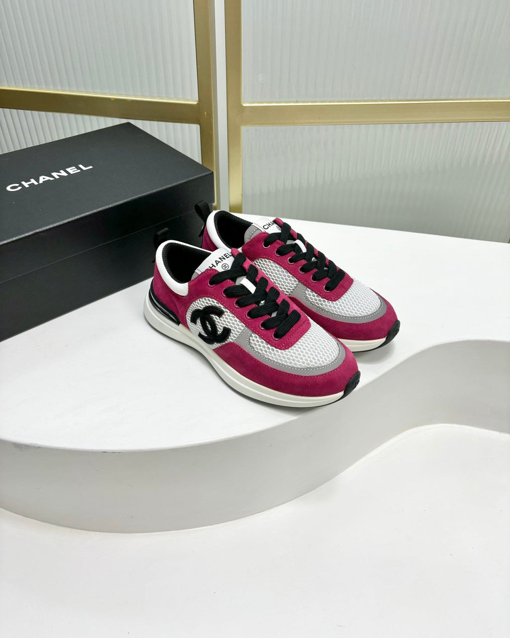 CHANEL SNEAKER IN BARBIE PINK SUEDE AND GREY BREATHABLE MESH