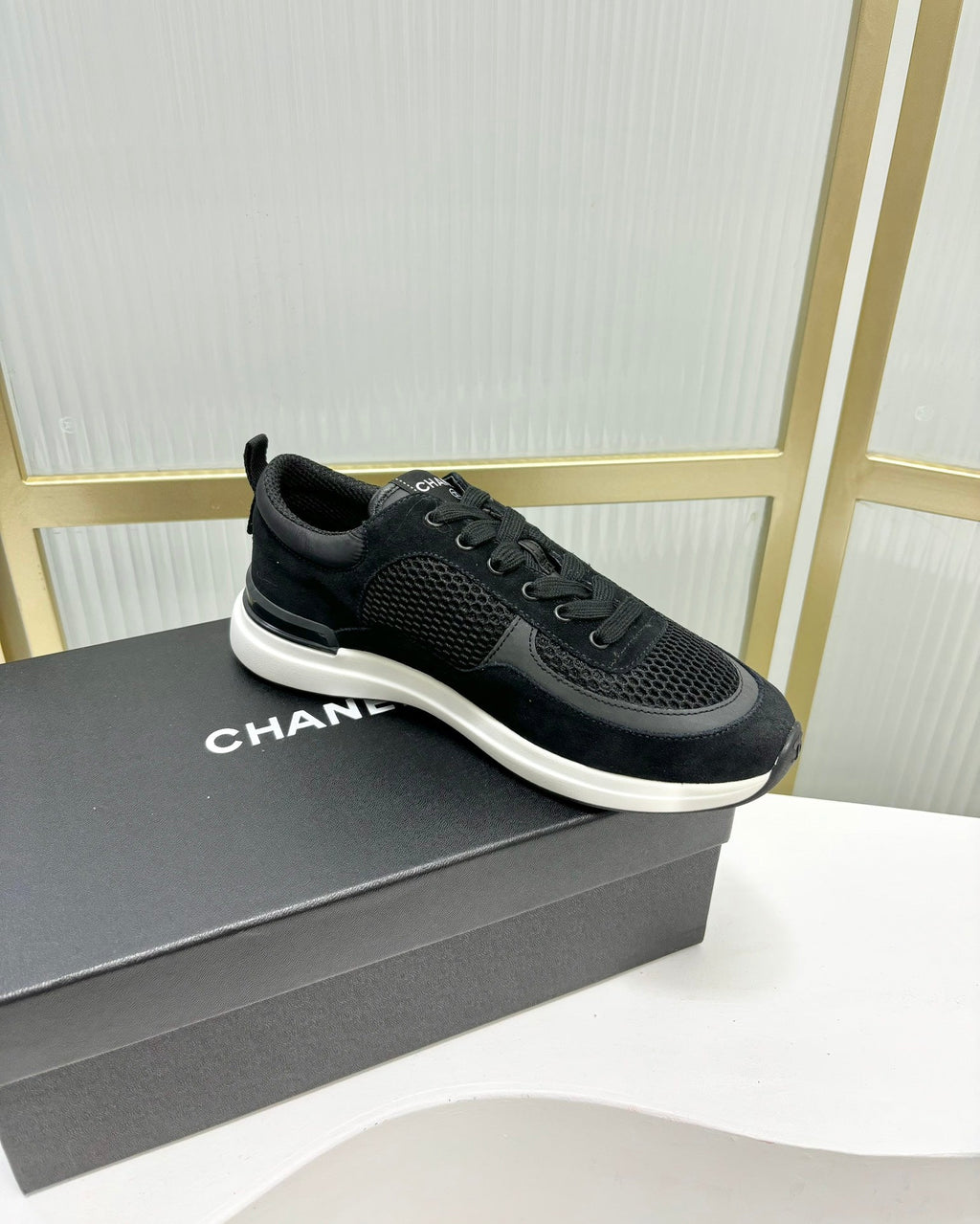 CHANEL SNEAKER IN BLACK SUEDE AND BREATHABLE MESH