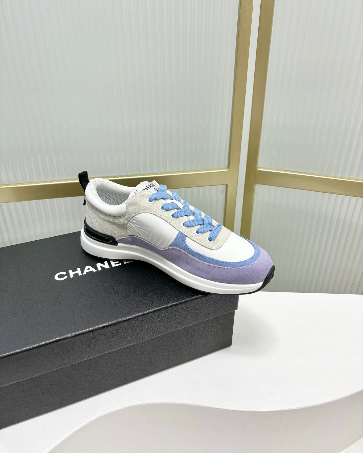 CHANEL SNEAKER IN AMETHYST PURPLE MIX GREY SUEDE