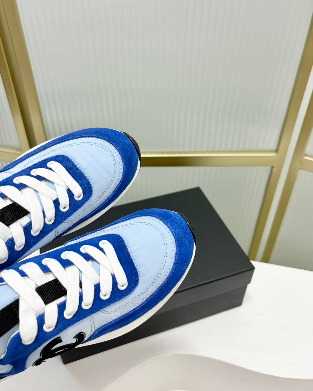 CHANEL SNEAKER IN SKY MIX COBALT BLUE SUEDE