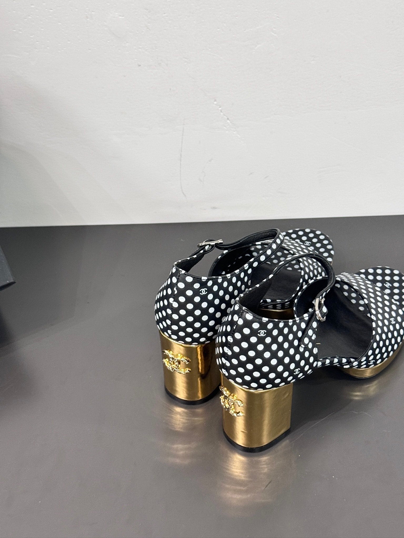 CHANEL BLOCK HEEL SANDALS BLACK POLKA DOT SHEEPSKIN