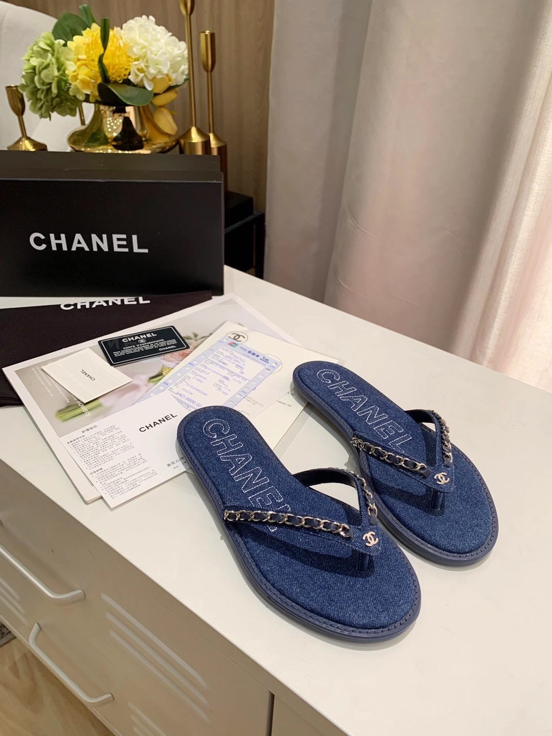 CHANEL THONG SLIPPERS IN COBALT BLUE DENIM