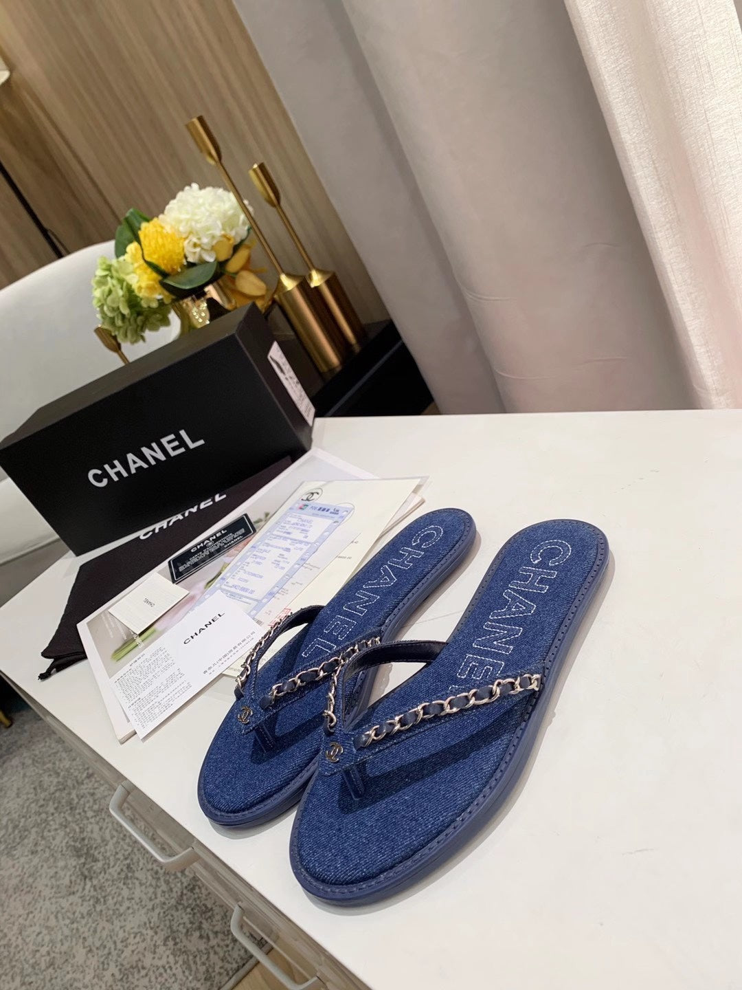 CHANEL THONG SLIPPERS IN COBALT BLUE DENIM