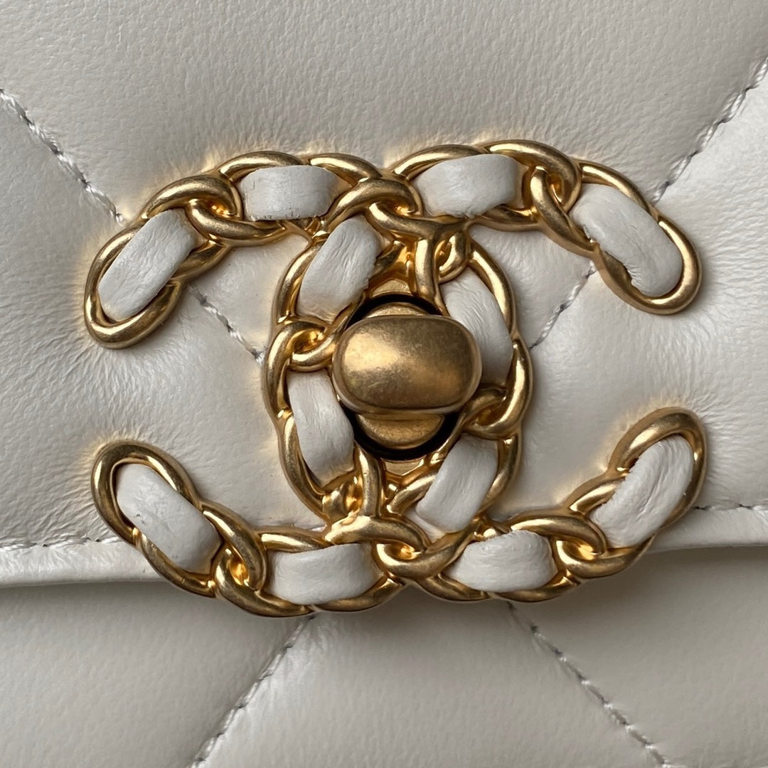 CHANEL 19 WOC 19CM WHITE LAMBSKIN GOLD HARDWARE