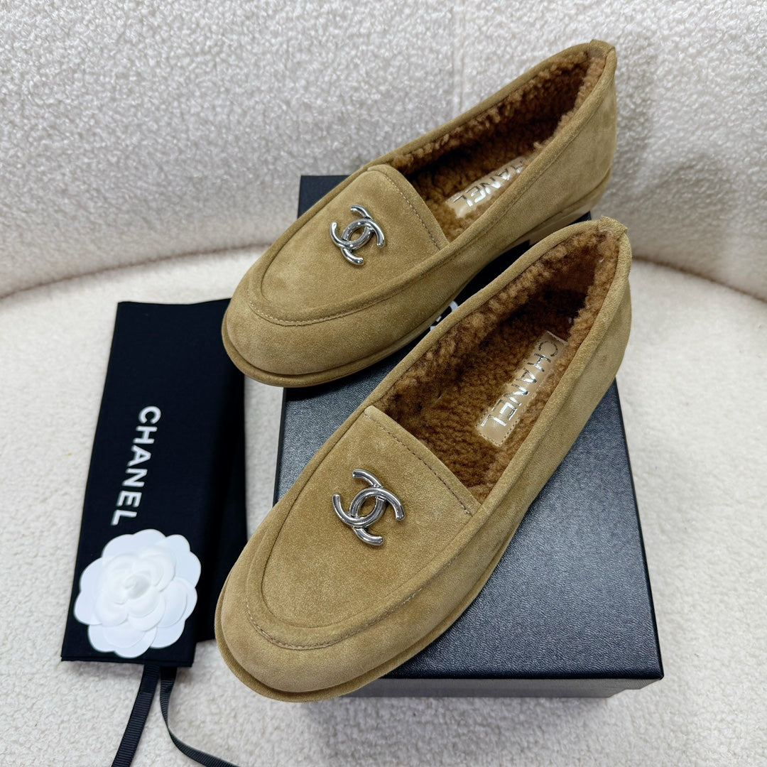 CHANEL LOAFER IN PEANUT BROWN SUEDE AND WOOL LINING