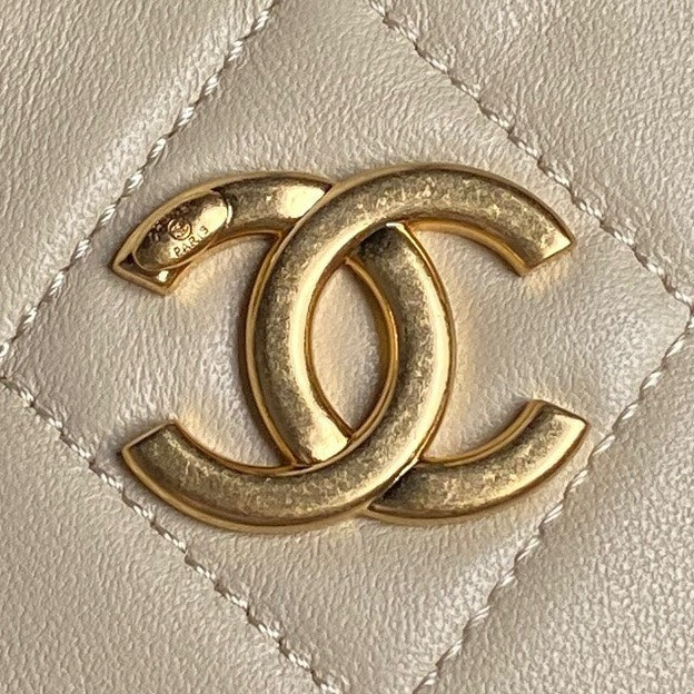 CHANEL HOBO BAG 24 IN BEIGE CALFSKIN GOLD DOUBLE C THICK CHAIN