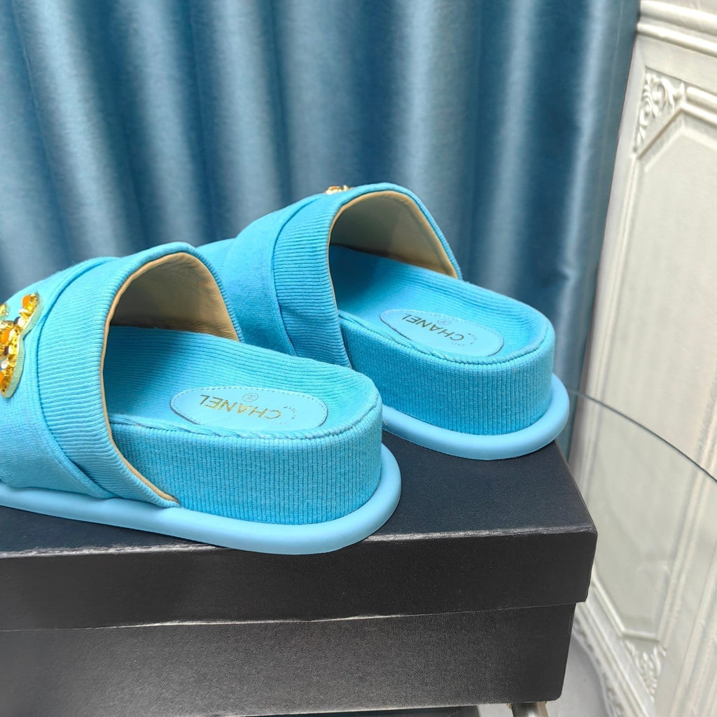 CHANEL PLATFORM HEELS SANDALS IN SAPPHIRE BLUE WOOLEN FABRIC