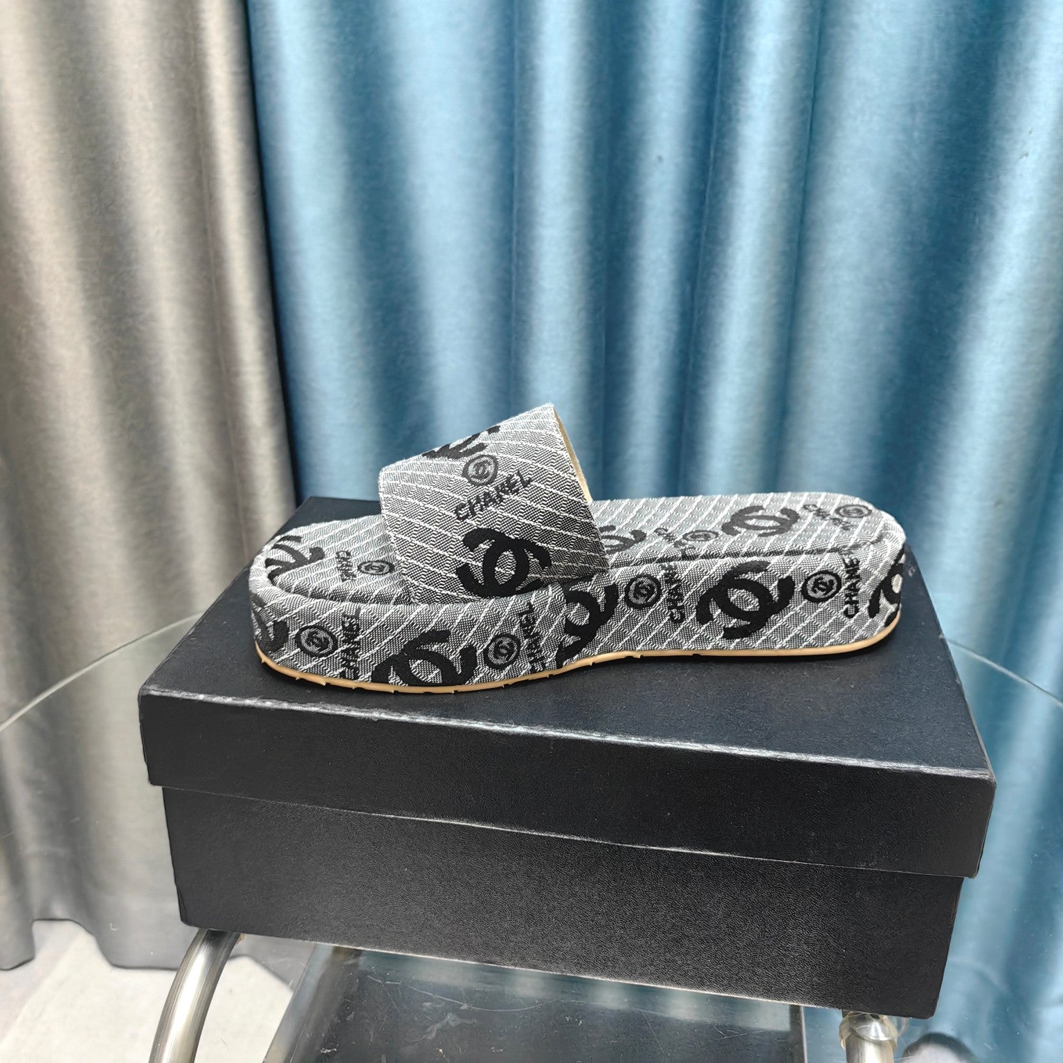 CHANEL THICK-SOLE SLIPPERS GREY SATIN