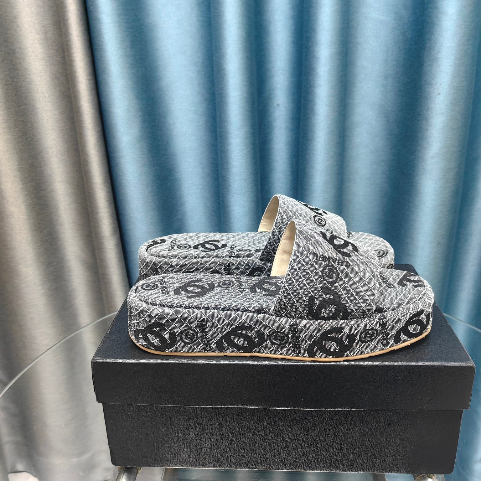 CHANEL THICK-SOLE SLIPPERS GREY SATIN