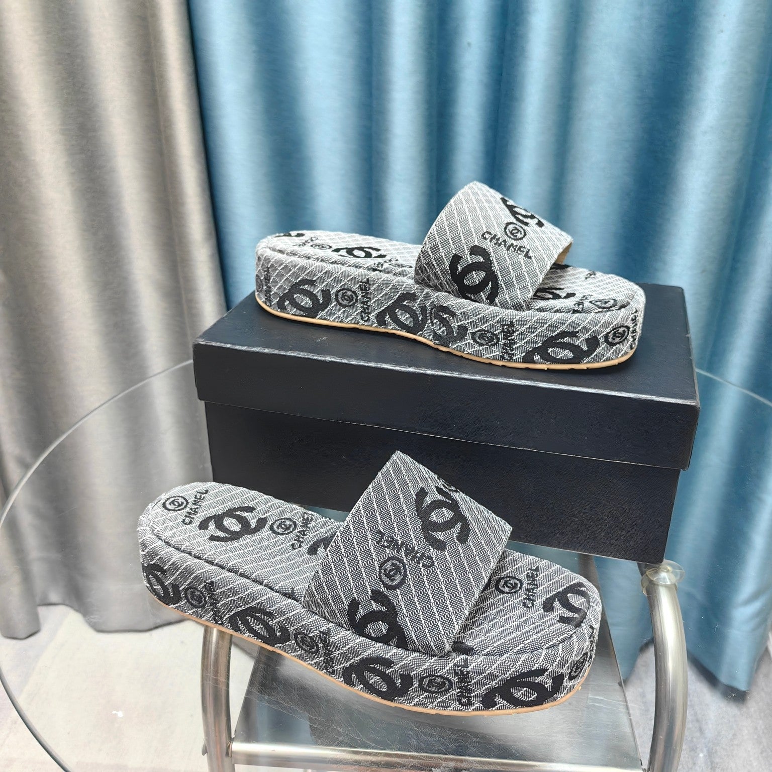 CHANEL THICK-SOLE SLIPPERS GREY SATIN