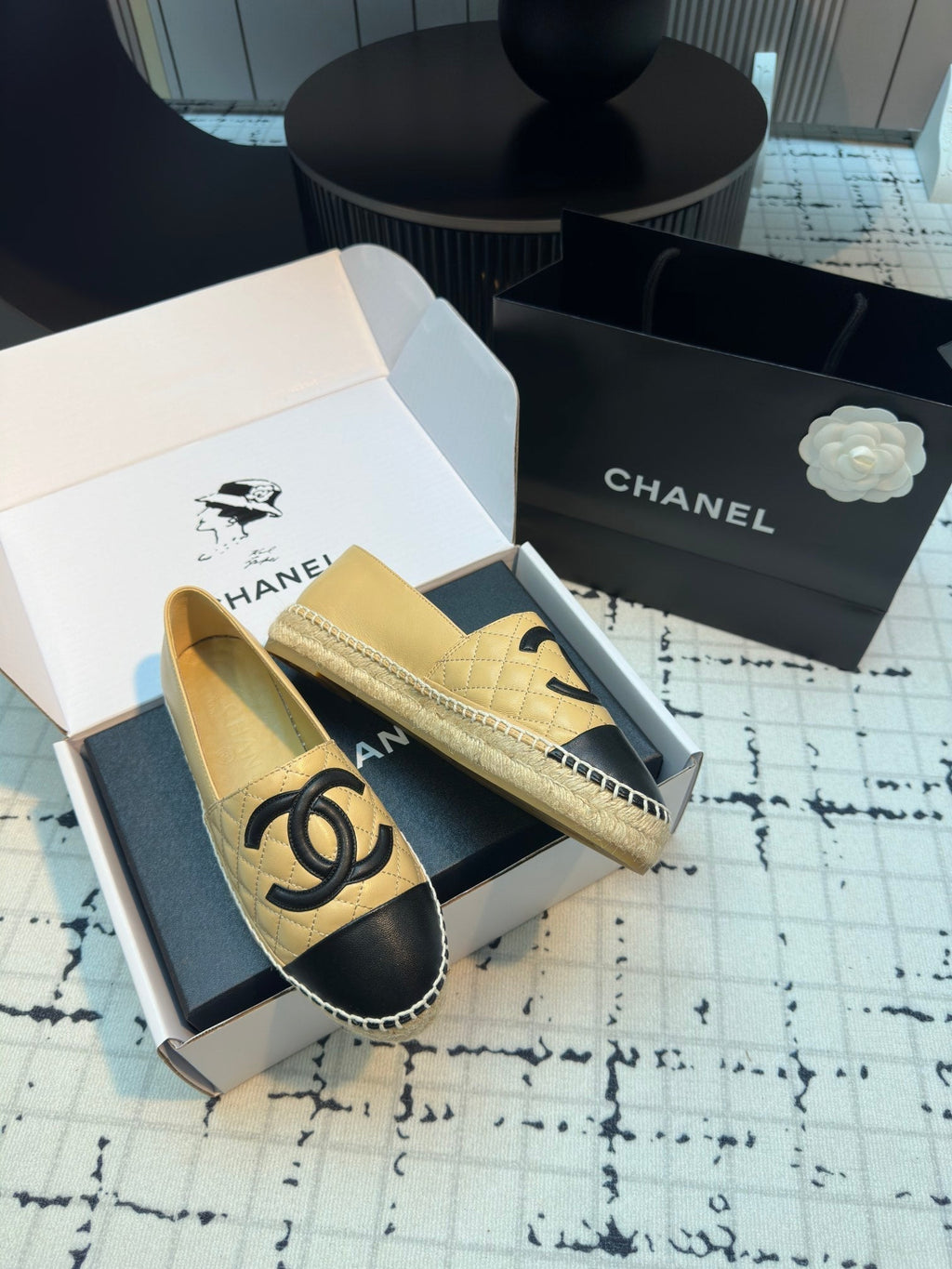 CHANEL ESPADRILLES LOAFERS IN YELLOW MIX BLACK LAMBSKIN