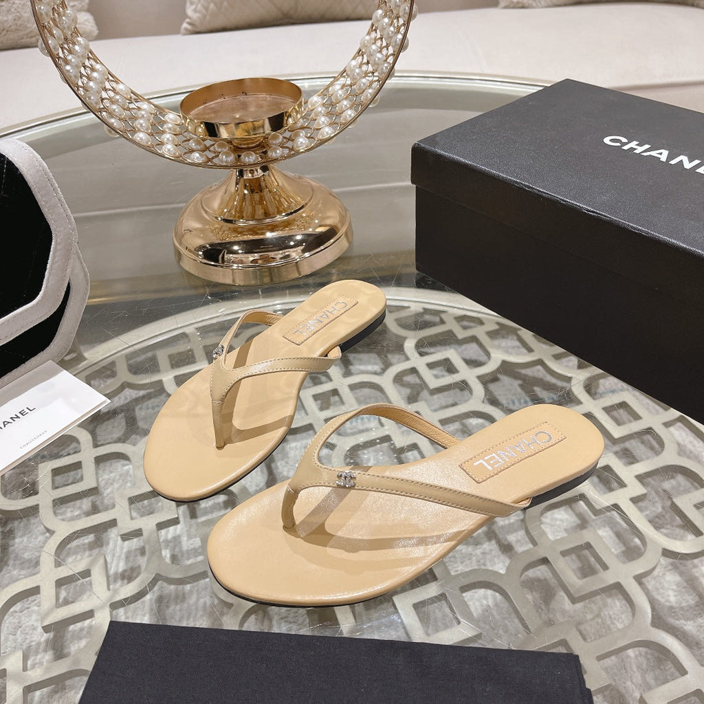 CHANEL Double  Flip  Flop Thongs Beige Cream Sheepskin
