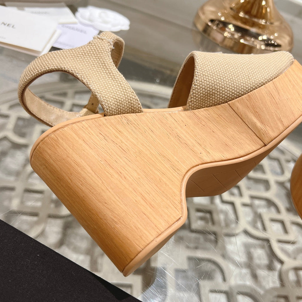 CHANEL WEDGE SANDALS IN BEIGE CREAM LAMBSKIN WITH WHITE LOGO