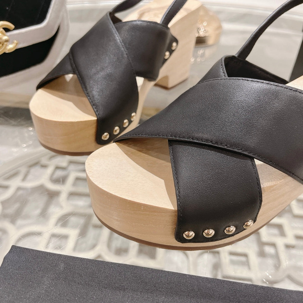 CHANEL Double   Wood Grain Platform Sandals Black Sheepskeen