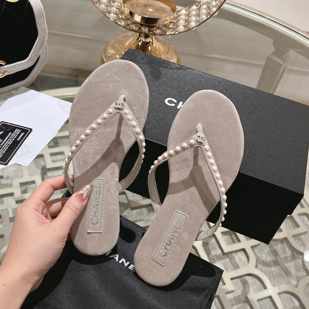 CHANEL PEARL THONG SANDAL IN PALE PINK SUEDE