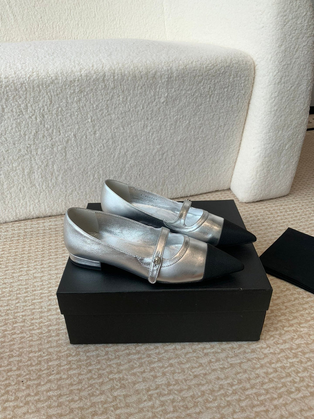 CHANEL Pointed Toe Mary Jane Shoes Silver Mix Black Lambskin