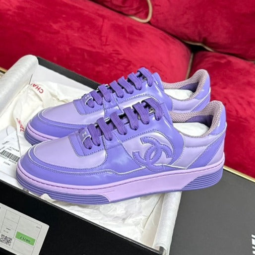 CHANEL TRAINERS IN LIGHT PURPLE SHINY CALFSKIN