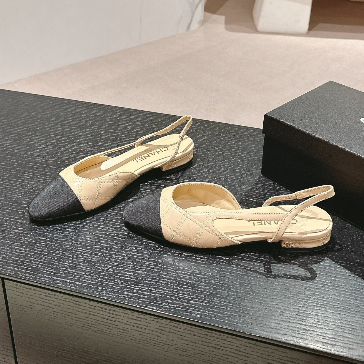 CHANEL SLINGBACKS IN BEIGE CREAM LAMBSKIN AND BLACK SATIN