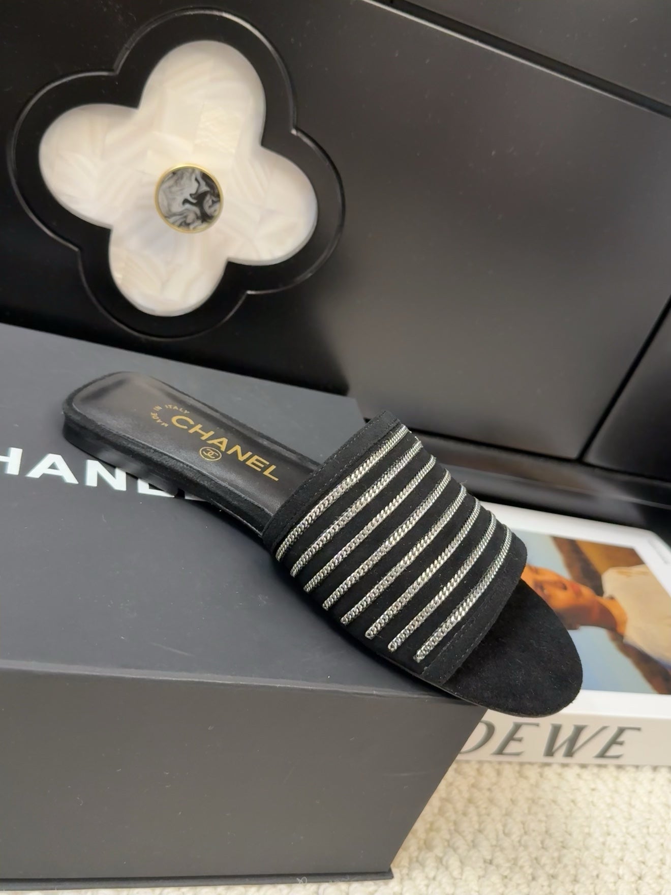 CHANEL FLAT SLIDE IN BLACK SUEDE WITH SILVER CHAIN