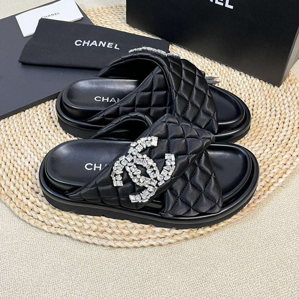 CHANEL Women's slippers with two crossed straps sheepskins black