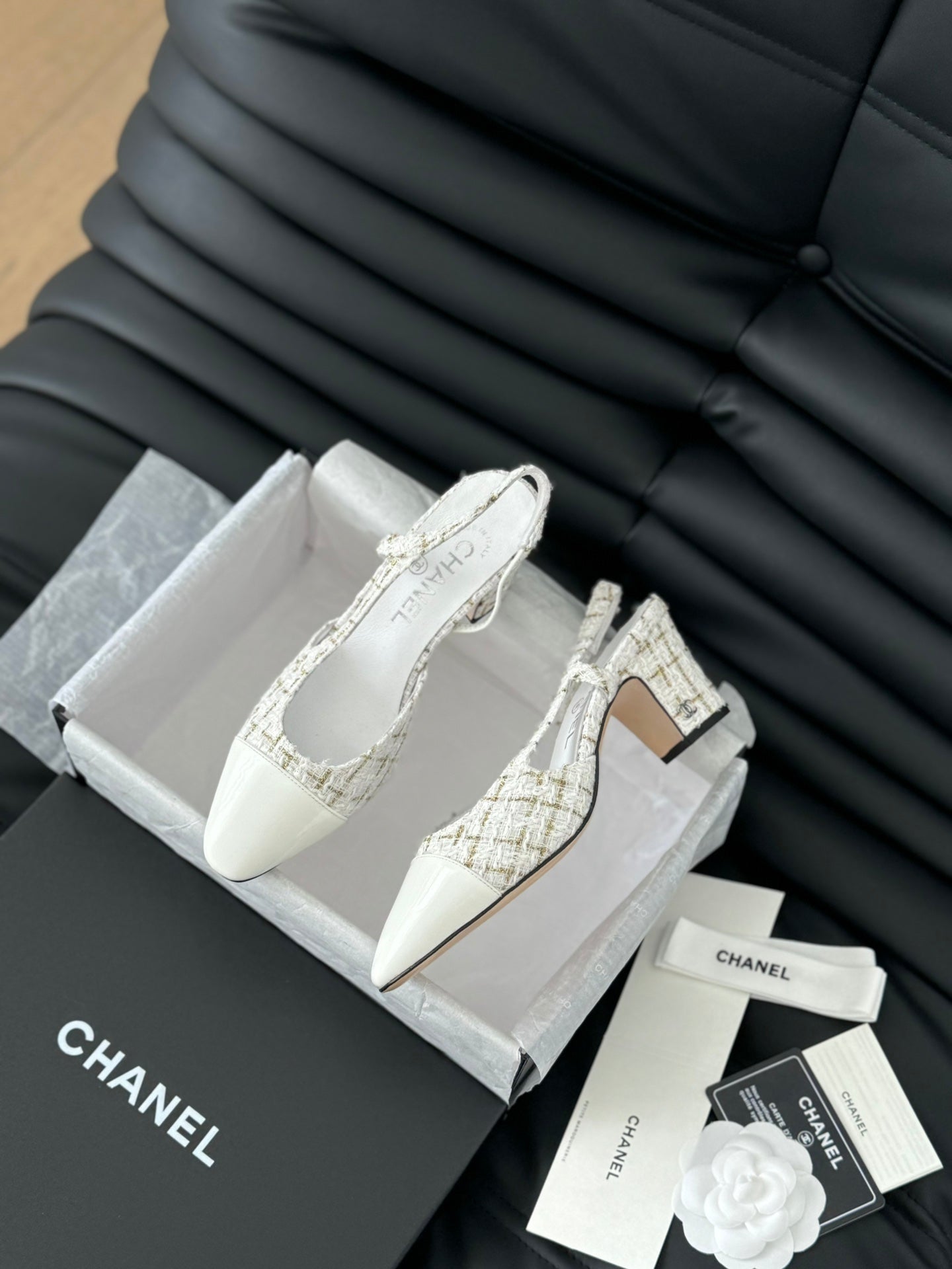 CHANEL HIGH SLINGBACK IN WHITE TWEED AND LAMBSKIN