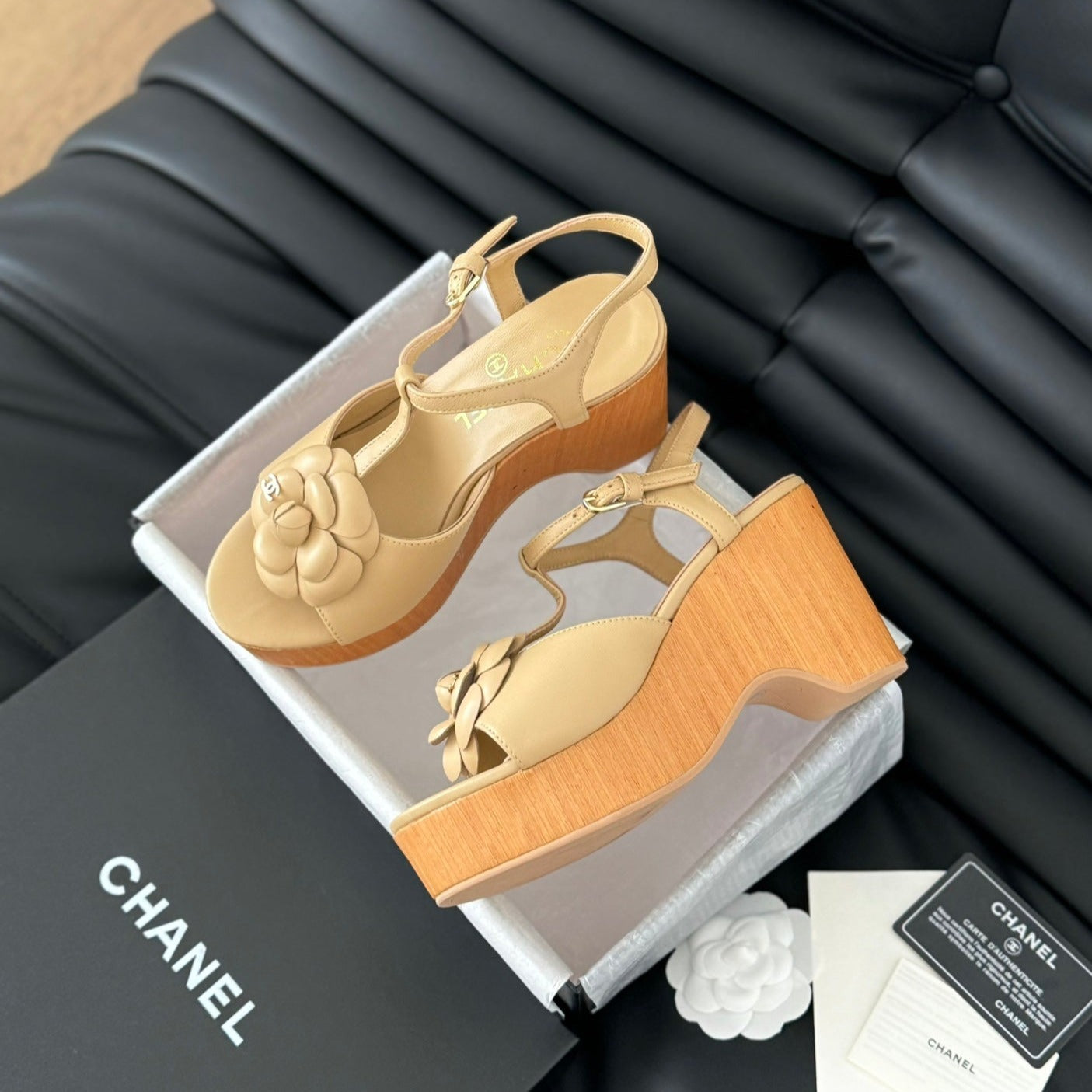CHANEL Double C New Wood Grain Platform Sandal  Tan Brown Lambskin