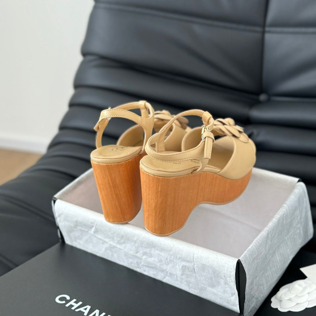 CHANEL Double C New Wood Grain Platform Sandal  Tan Brown Lambskin