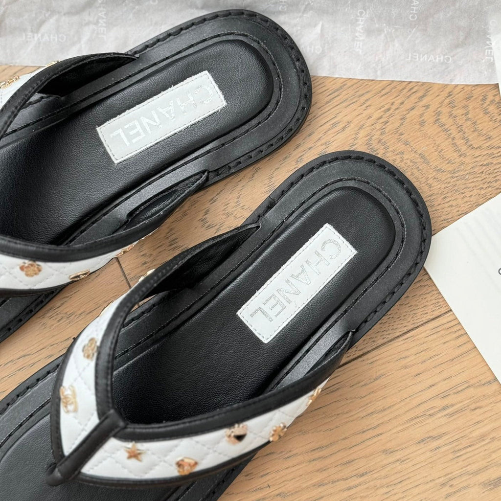 CHANEL Double C Thong Sandals Lambskin Black White
