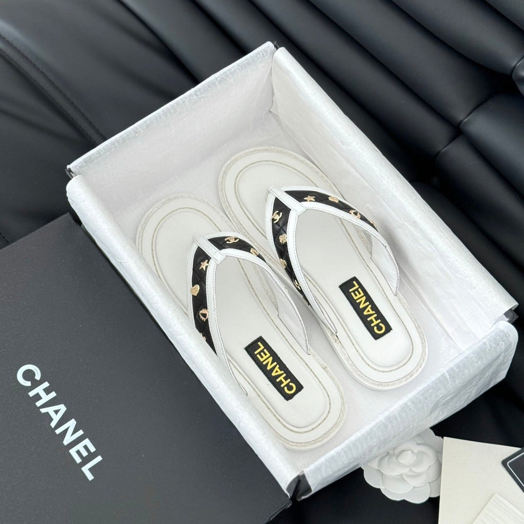 CHANEL Double C Thong Sandals Lambskin White Black