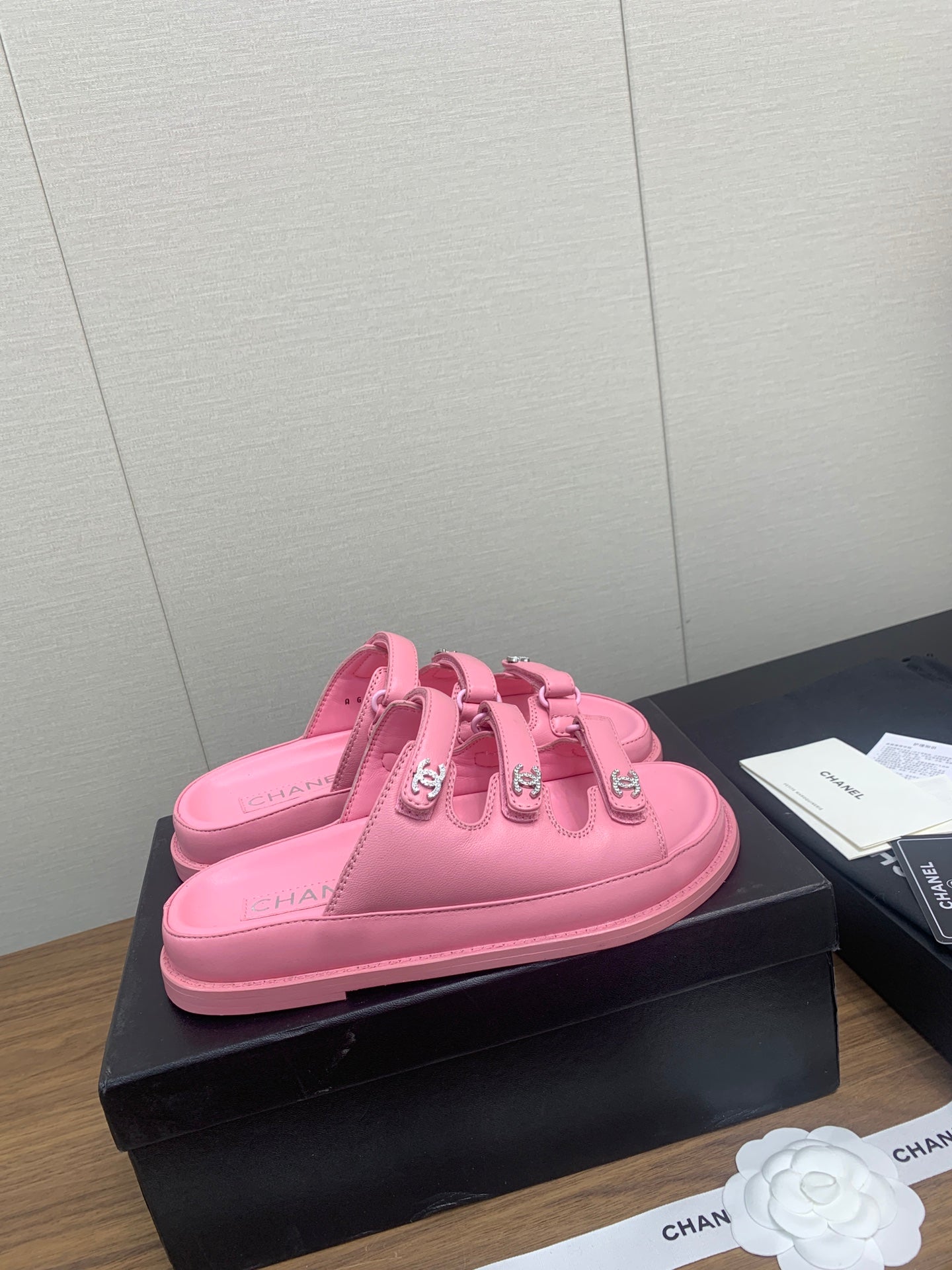 CHANEL DAD SANDAL IN LIGHT PINK LAMBSKIN MULE