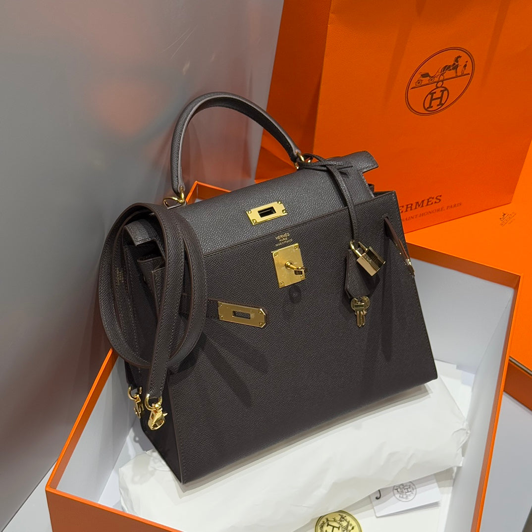 HERMES KELLY 28CM IN EBENE EPSOM CALFSKIN GOLD HARDWARE