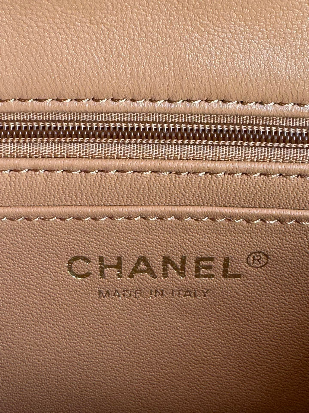 CHANEL FLAP BAG 20 IN BRONZE BROWN LAMBSKIN WITH HANDLE- NEW