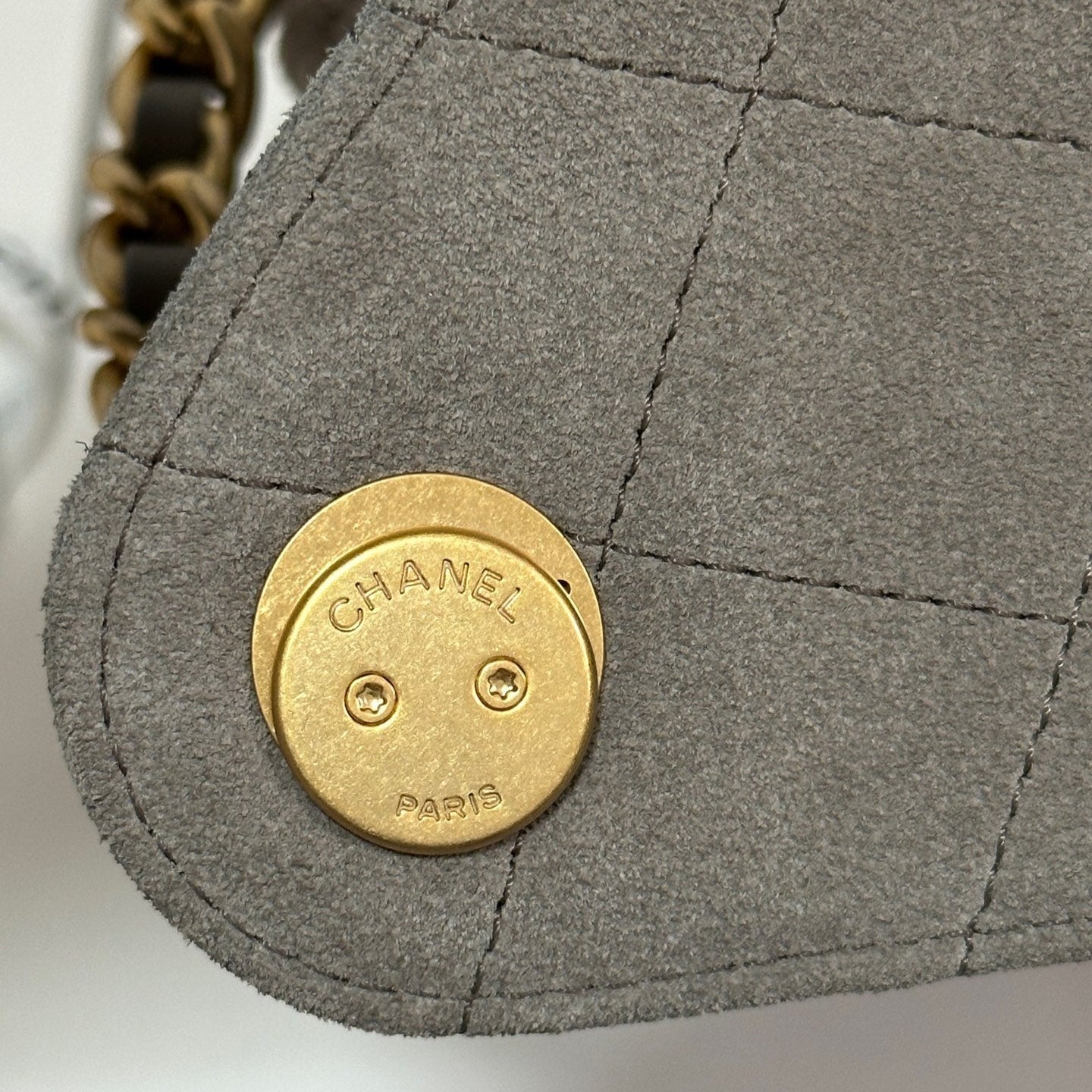 CHANEL 25 HANDBAG 30 IN NATURAL GREY SUEDE GOLD HARDWARE