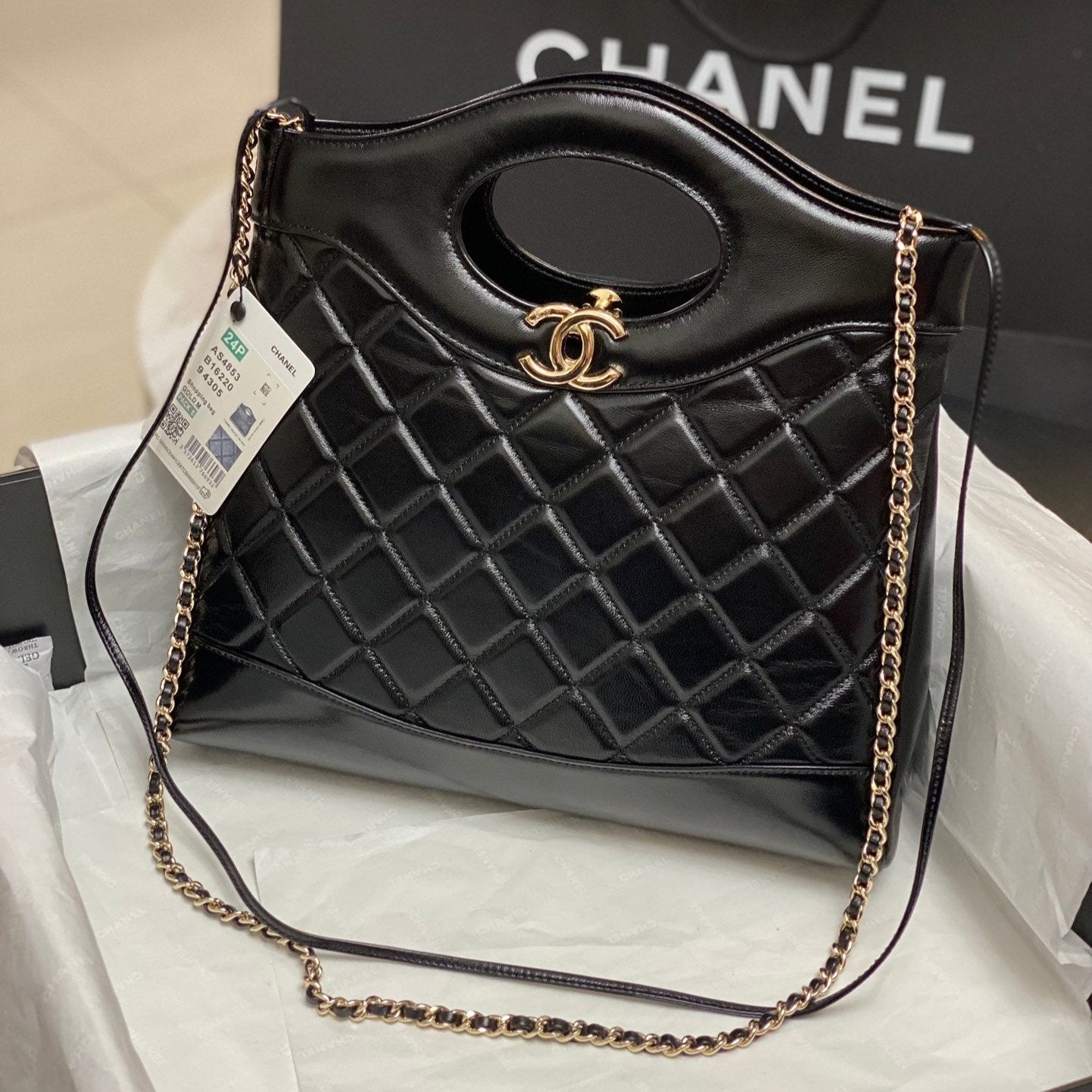 CHANEL SMALL 30 SHOPPING BAG IN BLACK CALFSKIN