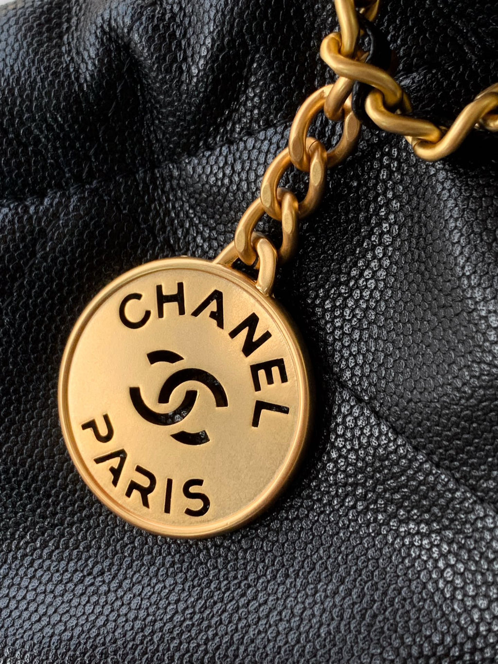 CHANEL BAG 25S 20 CM IN BLACK LAMBSKIN WITH GOLD HARDWARE