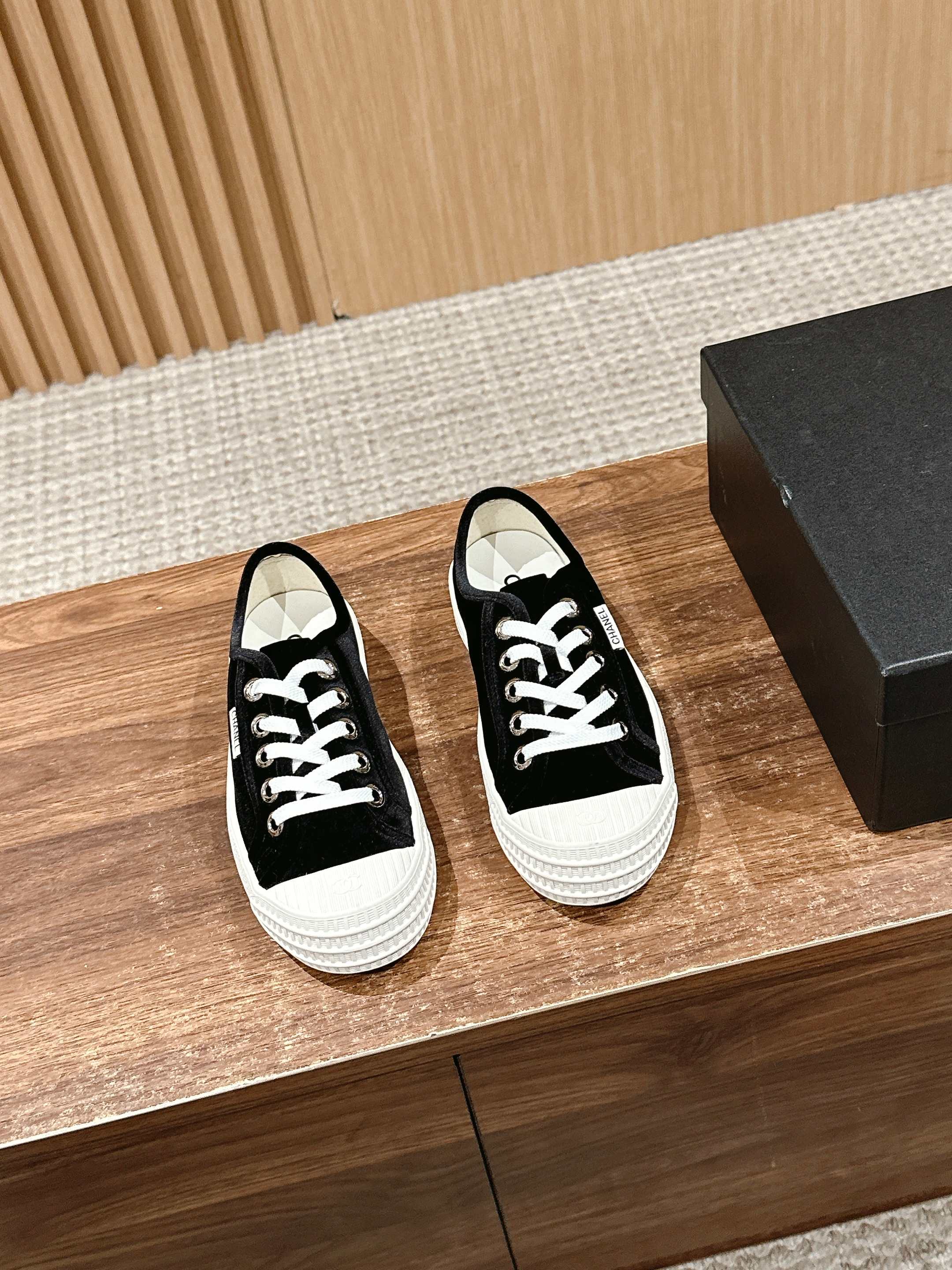 CHANEL CONVERSE SNEAKER IN BLACK VELVET