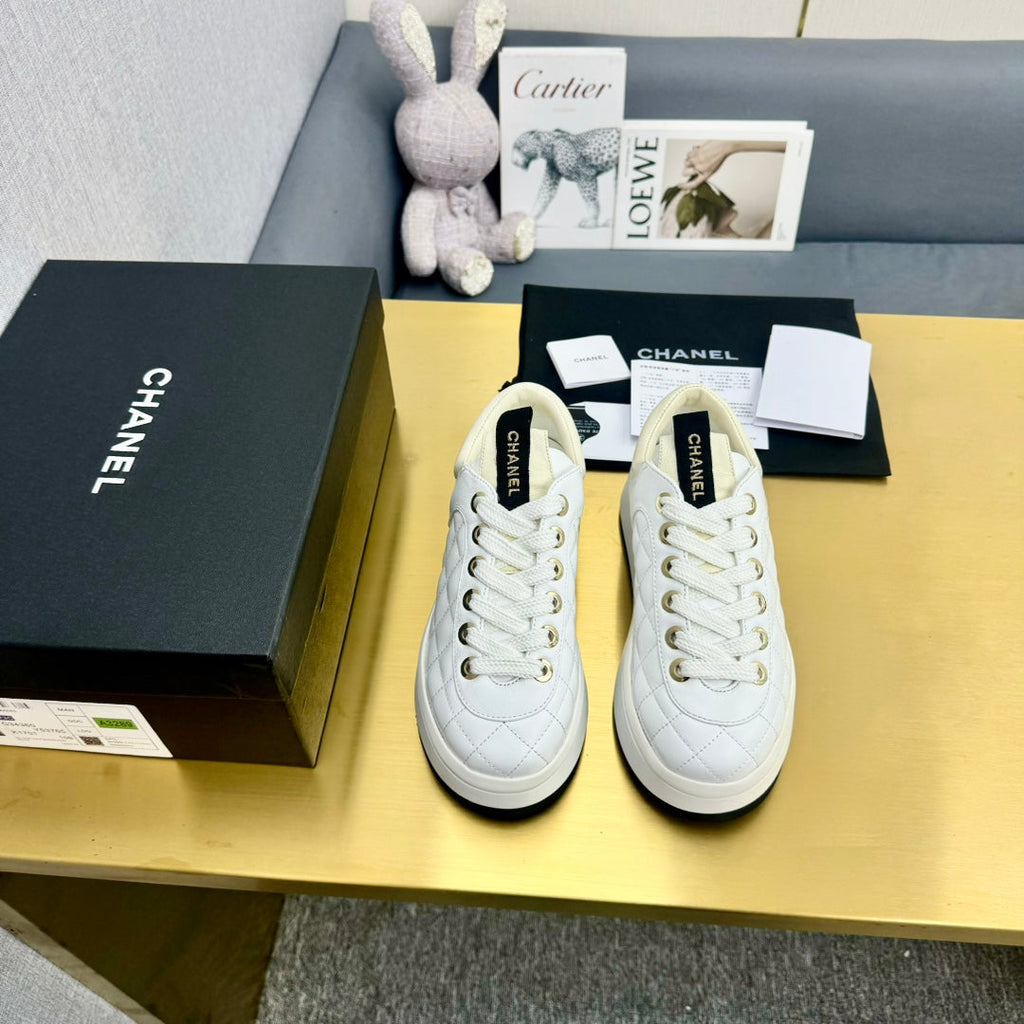 CHANEL PLATFORM SHOES IN WHITE LAMBSKIN
