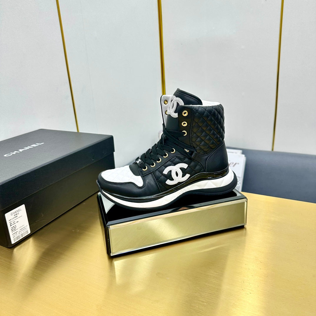 CHANEL ATHLETIC SHOES IN BLACK CALFSKIN