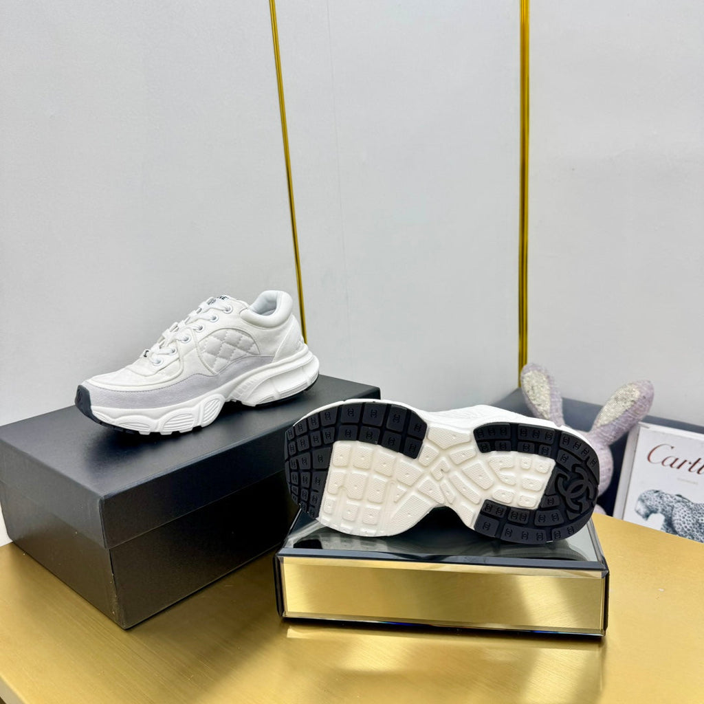 CHANEL DAD SNEAKER IN WHITE LAMBSKIN AND SUEDE