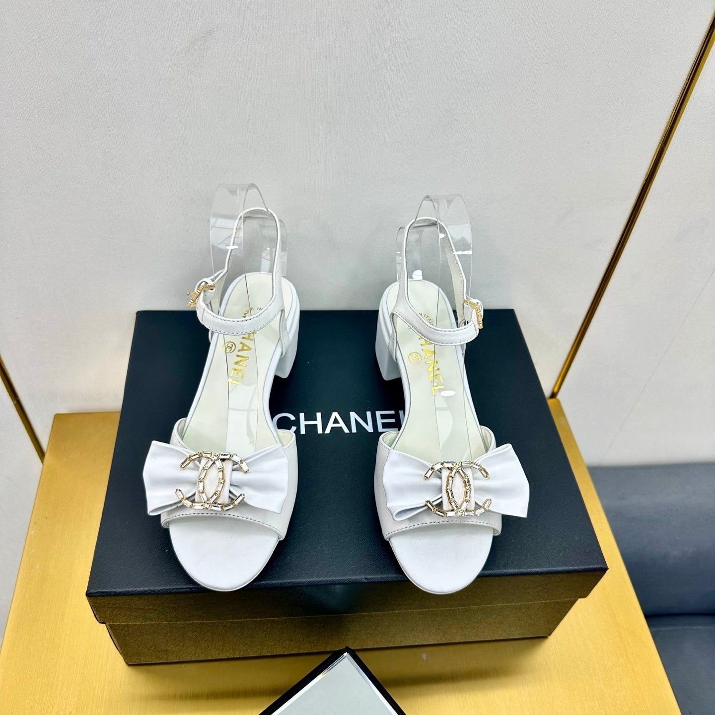 CHANEL BOWKNOT RHINESTONES MID HEEL SANDAL IN WHITE LAMBSKIN