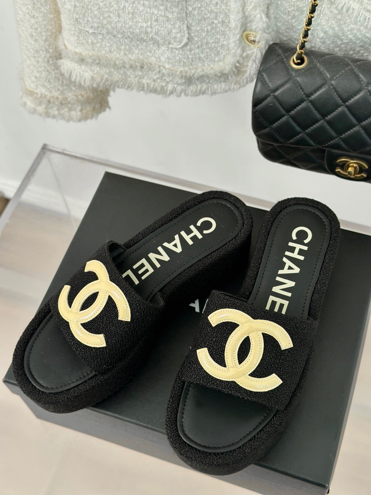 CHANEL CLASSIC SLIPPERS THICK SOLE IN BLACK TWEED