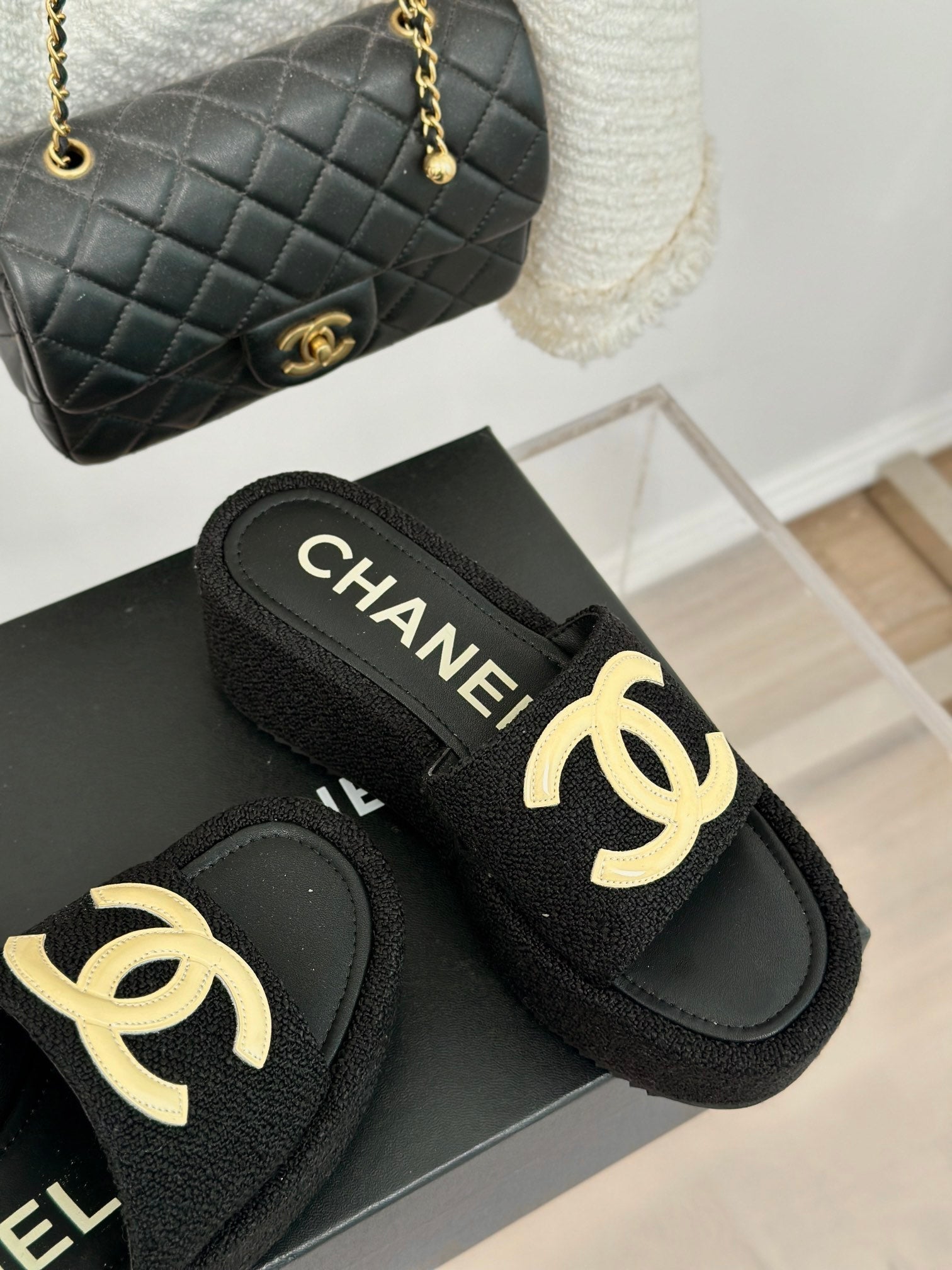 CHANEL CLASSIC SLIPPERS THICK SOLE IN BLACK TWEED